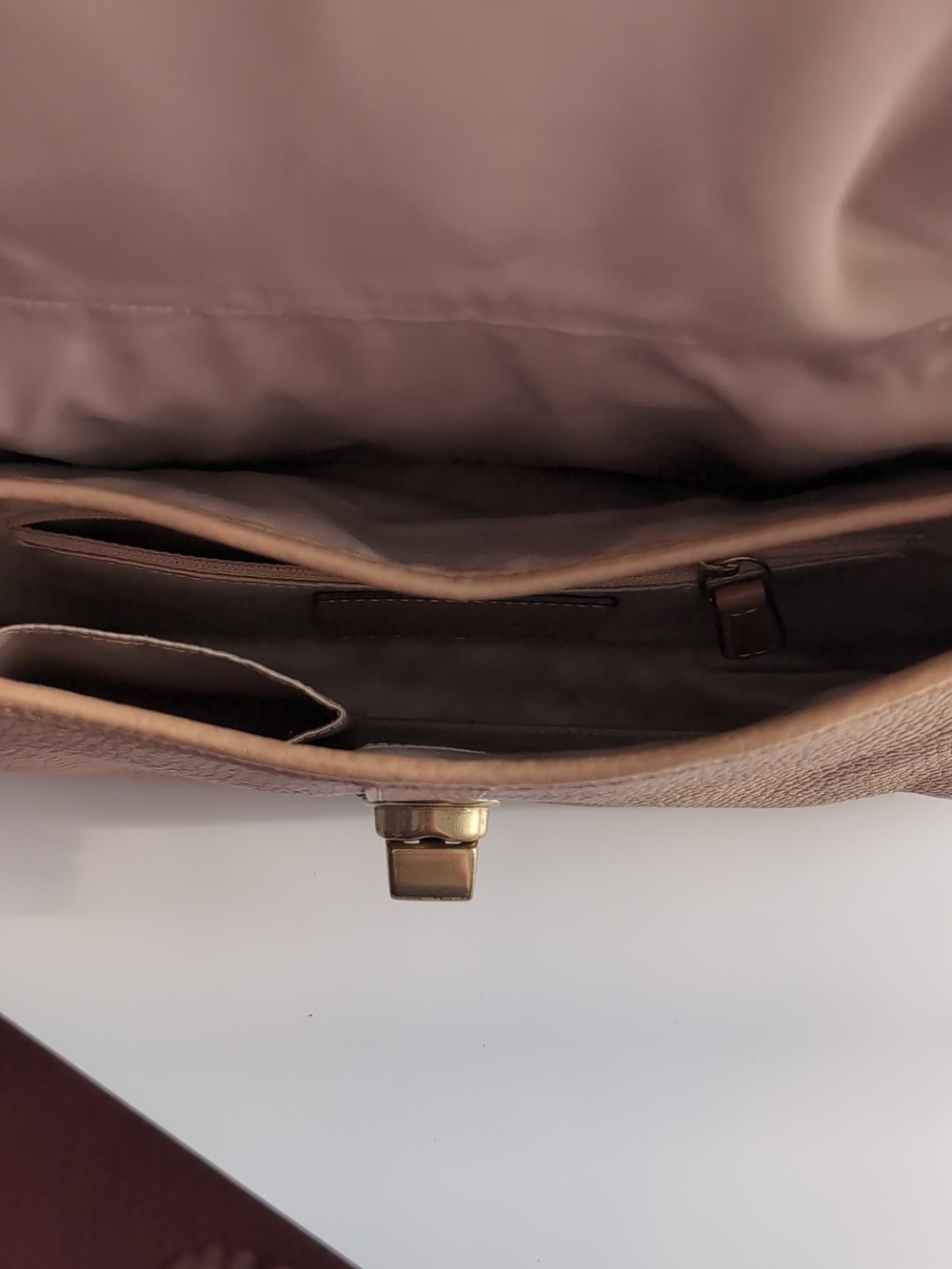 Coach Pebbled Shoulder Bag in Light Brown - Picture 3 of 4